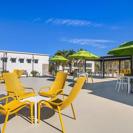 Naples Park Central Hotel Exteriér fotografie