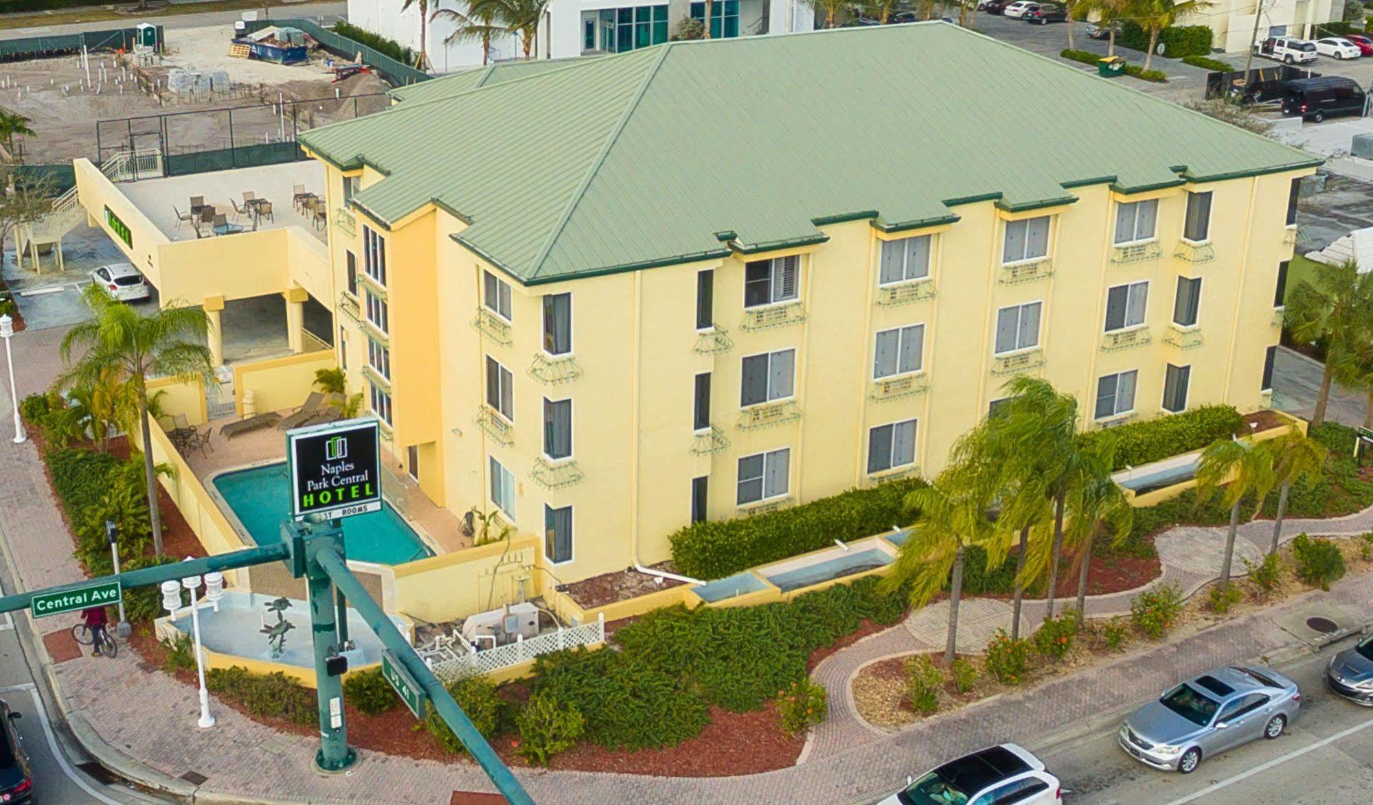 Naples Park Central Hotel Exteriér fotografie