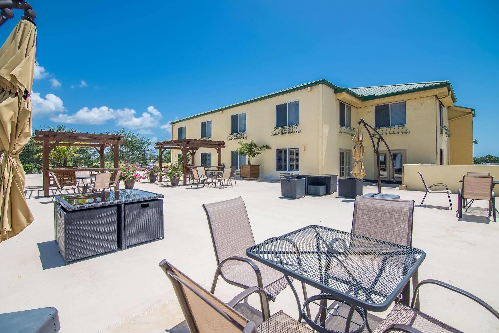 Naples Park Central Hotel Exteriér fotografie